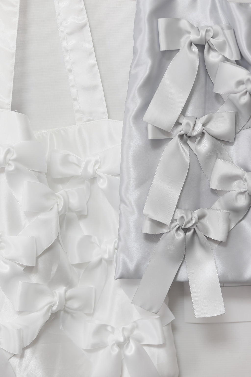 WHITE 　satin ribbon tote bag